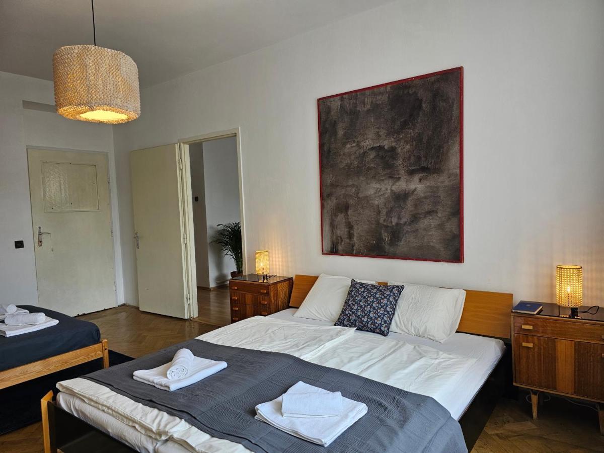 Stone Square Apartment Pressburg Exterior foto