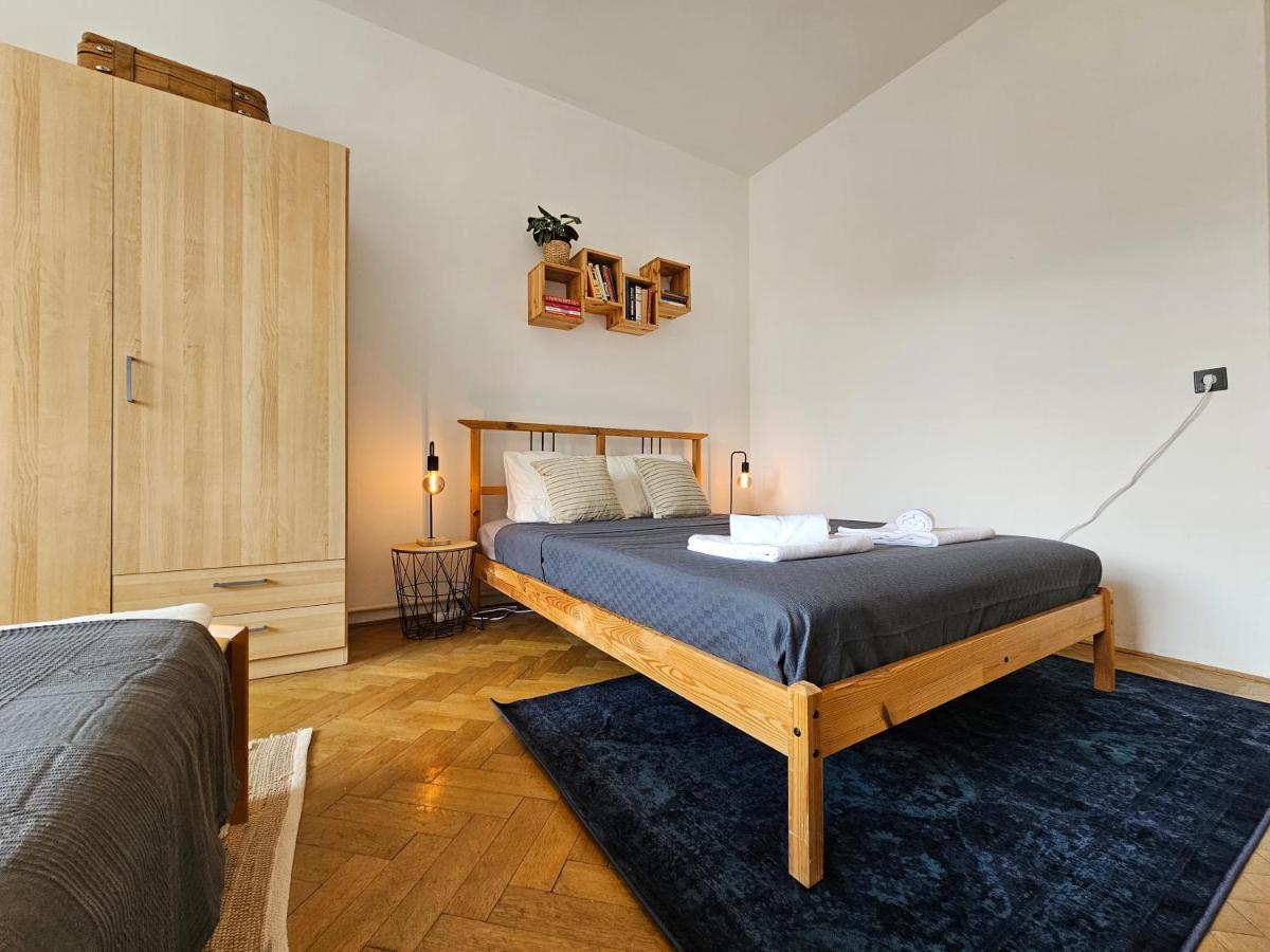 Stone Square Apartment Pressburg Exterior foto