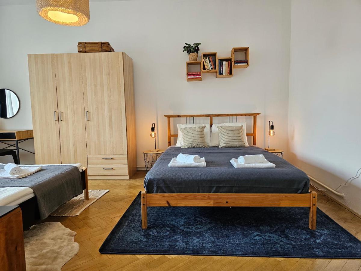 Stone Square Apartment Pressburg Exterior foto